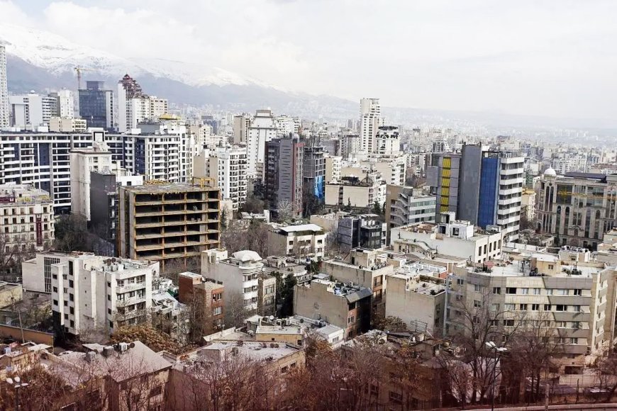 کیهان: دولت پزشکیان به دنبال طرح های کمونیستی برای مسکن است