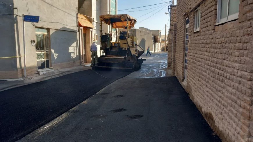 اجرای گسترده عملیات زیرسازی و آسفالت در محلات هدف بازآفرینی شهری شاهرود