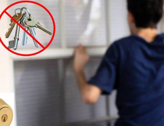 باز کردن قفل در خانه بدون کلید