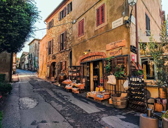 اینجا پول می‌دهند تا شما خانه‌دار شوید