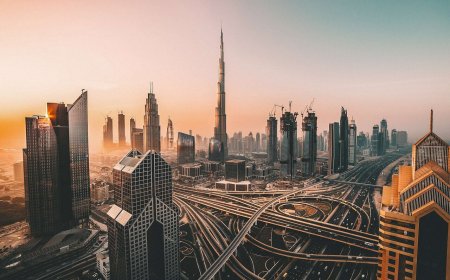 ساختمان‌ها قهرمان برند شهری