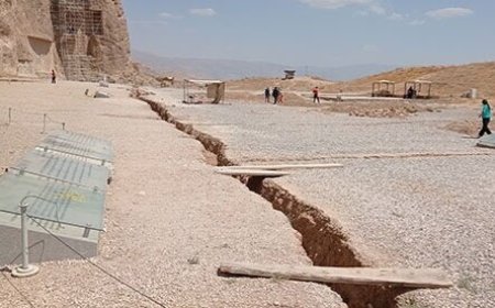 زنگ خطر فرونشست در قلب تاریخ ایران/ نقش رستم پایلوت مدیریت فرونشست شود